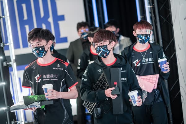 REYKJAVIK, ICELAND - OCTOBER 6: Team Beyond Gaming prepares to walk on stage to compete during the League of Legends World Championship Play-Ins Stage on October 6, 2021 in Reykjavik, Iceland. (Photo by Michal Konkol/Riot Games)